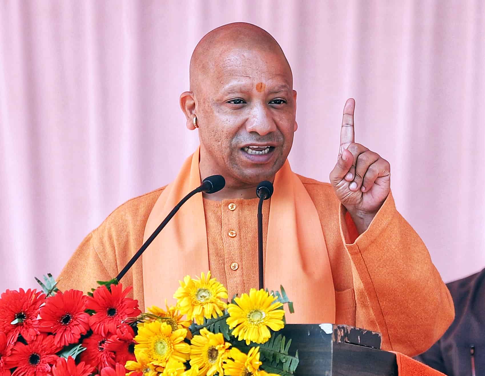 CM-Yogi-Adityanath